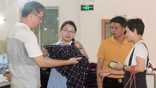 嚴(yán)抓質(zhì)量，加強監(jiān)督